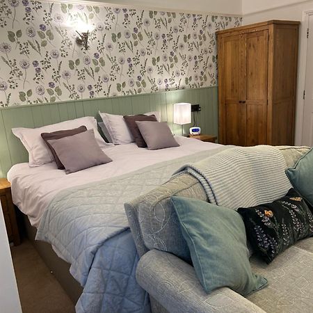 Birchleigh Guest House Grange-over-Sands Exteriör bild