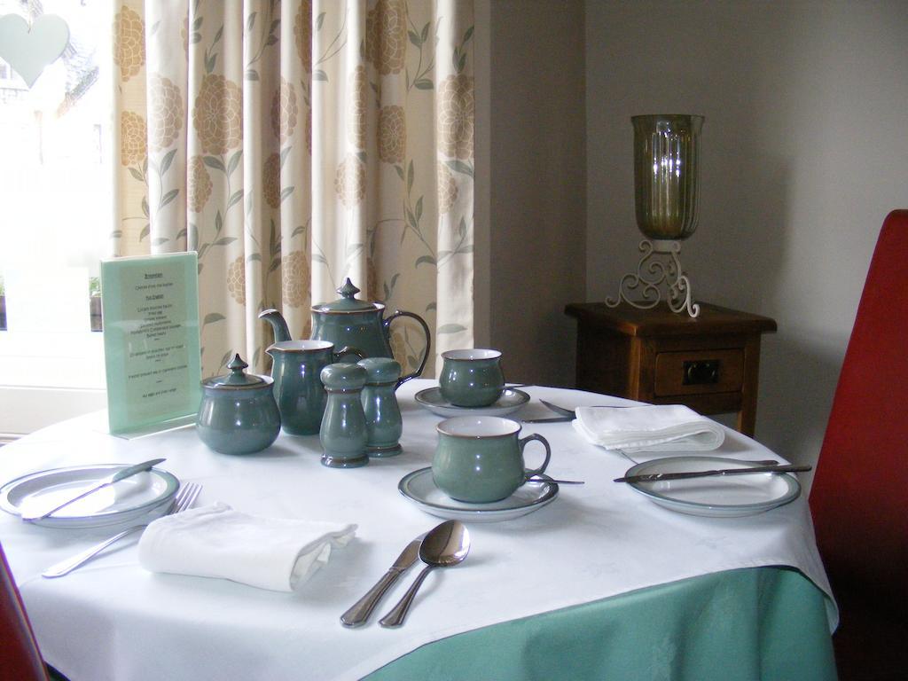 Birchleigh Guest House Grange-over-Sands Exteriör bild