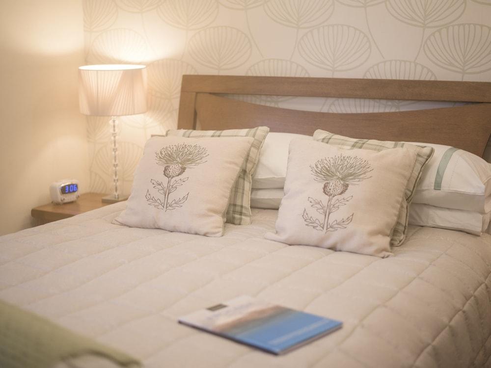 Birchleigh Guest House Grange-over-Sands Exteriör bild