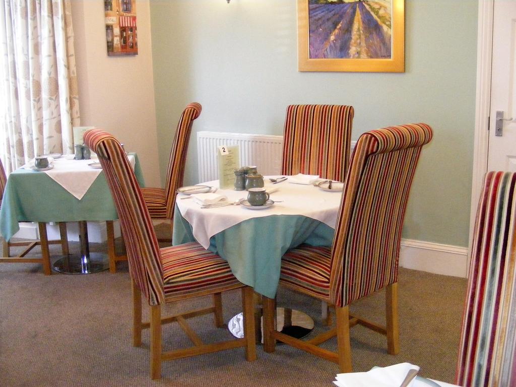 Birchleigh Guest House Grange-over-Sands Exteriör bild