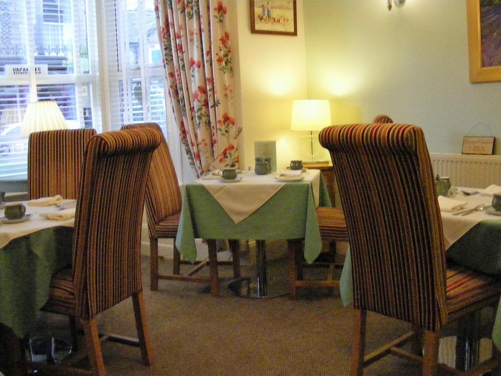 Birchleigh Guest House Grange-over-Sands Exteriör bild