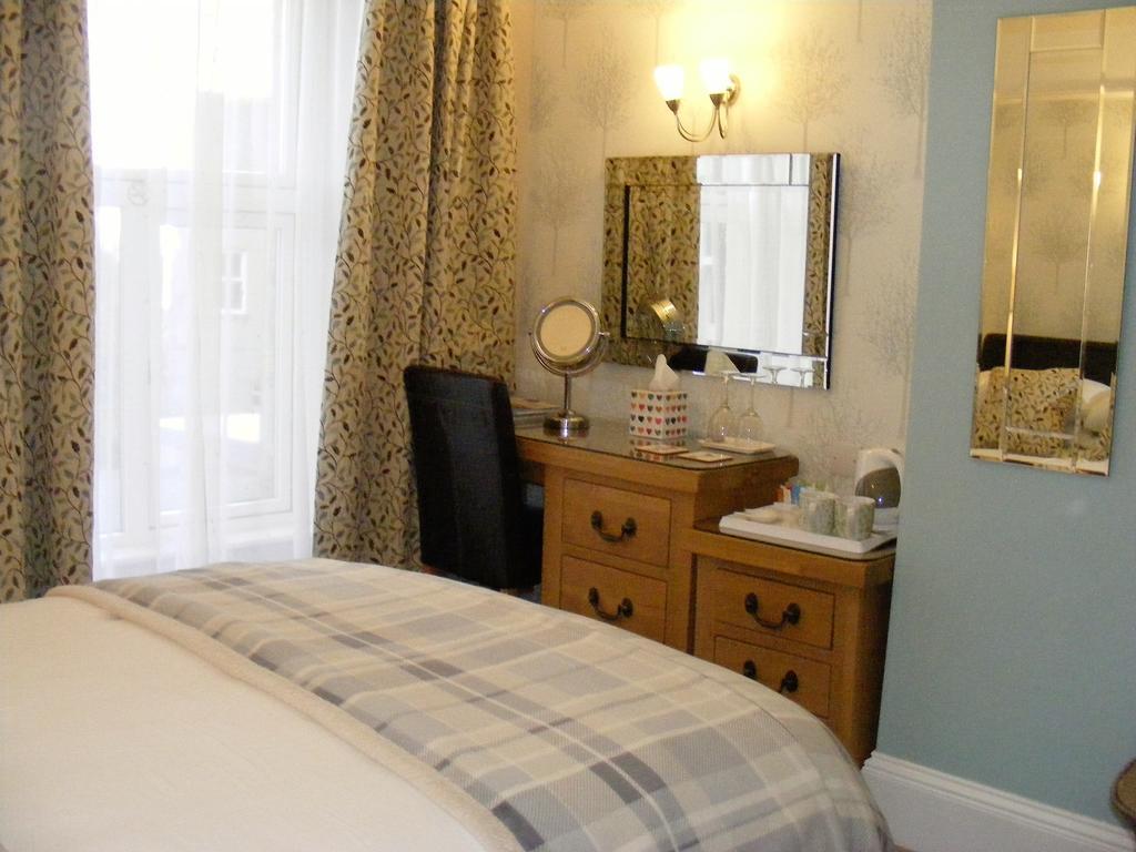 Birchleigh Guest House Grange-over-Sands Exteriör bild